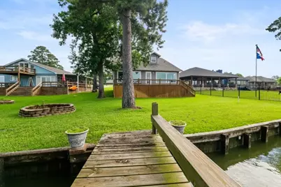 153 Lakeshore Drive, Onalaska, TX 77360 - Photo 1