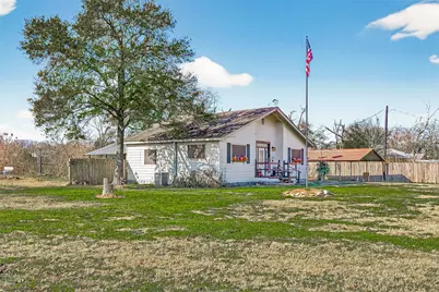38241 N Bonnie Lake Drive, Hempstead, TX 77445 - Photo 5