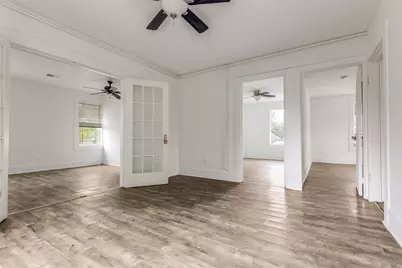 812 Maltby Street, Houston, TX 77011 - Photo 11