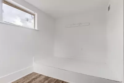 812 Maltby Street, Houston, TX 77011 - Photo 15