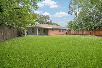 4029 McDermed Drive, Houston, TX 77025 - Photo 5