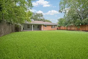 4029 McDermed Dr, Houston, TX 77025 - Photo 5