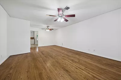 4029 McDermed Drive, Houston, TX 77025 - Photo 7