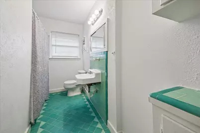 4029 McDermed Drive, Houston, TX 77025 - Photo 11