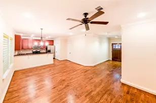 5924 Petty St, Houston, TX 77007 - Photo 3