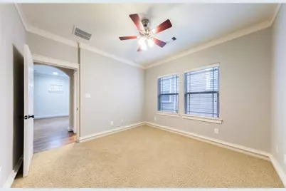 5924 Petty Street #B, Houston, TX 77007 - Photo 7