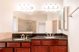 5924 Petty St, Houston, TX 77007 - Photo 11