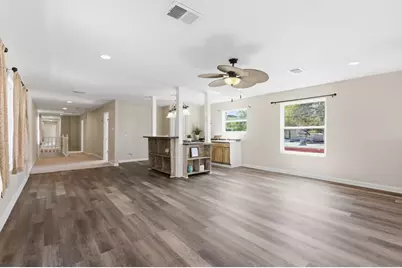 313 Grand Avenue, Bacliff, TX 77518 - Photo 23