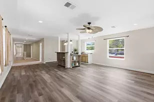 313 Grand Ave, Bacliff, TX 77518 - Photo 23