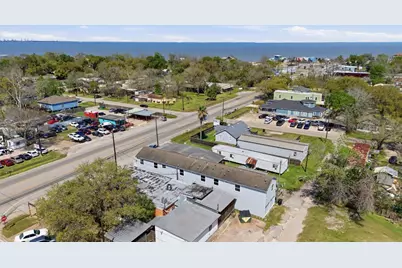 313 Grand Avenue, Bacliff, TX 77518 - Photo 47