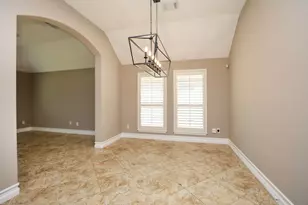 17510 Forest Vine Ct, Tomball, TX 77377 - Photo 5