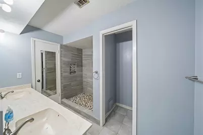 416 Rolling Hills Drive, Conroe, TX 77304 - Photo 3