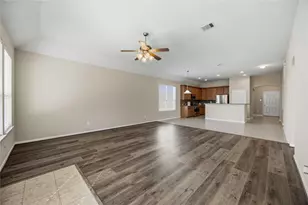21839 Leigh Creek Dr, Spring, TX 77388 - Photo 11