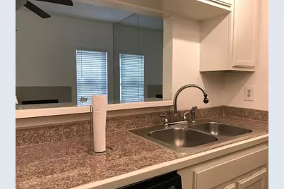 8299 Cambridge Street #102, Houston, TX 77054 - Photo 5