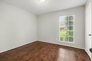 10414 Kirkdale Dr, Houston, TX 77089 - Photo 17