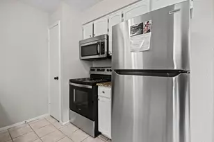 10414 Kirkdale Dr, Houston, TX 77089 - Photo 15