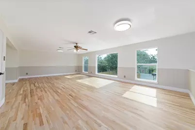 2302 Brooktree Drive, Houston, TX 77008 - Photo 33