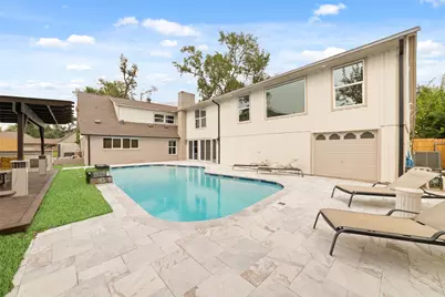 2302 Brooktree Drive, Houston, TX 77008 - Photo 37