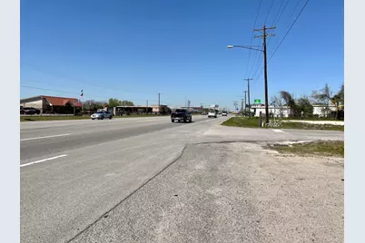 204 Highway 146 S, Texas City, TX 77590 - Photo 7