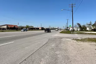 204 Hwy 146 S, Texas City, TX 77590 - Photo 7