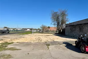 204 Hwy 146 S, Texas City, TX 77590 - Photo 5