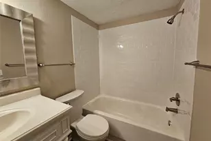 3224 Timmons Ln, Houston, TX 77027 - Photo 31
