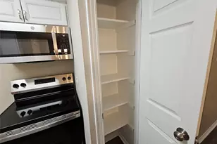 3224 Timmons Ln, Houston, TX 77027 - Photo 21