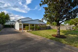 5508 Jessamine St, Houston, TX 77081 - Photo 39
