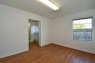 5508 Jessamine St, Houston, TX 77081 - Photo 13