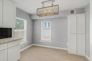 515 Caplin St, Houston, TX 77022 - Photo 9