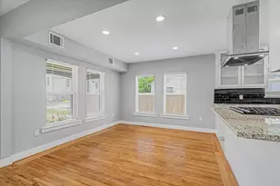 515 Caplin St, Houston, TX 77022 - Photo 9
