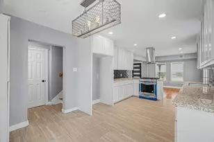 515 Caplin St, Houston, TX 77022 - Photo 17