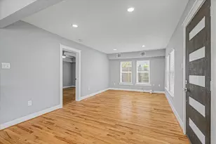 515 Caplin St, Houston, TX 77022 - Photo 5