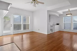 15 S Avonlea Cir, The Woodlands, TX 77382 - Photo 7