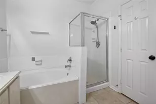 15 S Avonlea Cir, The Woodlands, TX 77382 - Photo 23