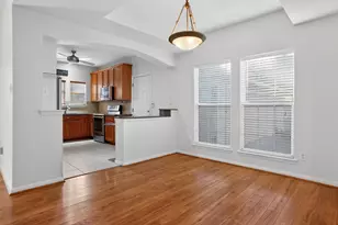 15 S Avonlea Cir, The Woodlands, TX 77382 - Photo 15