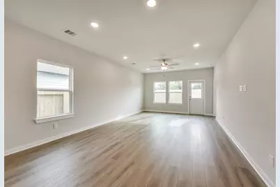 1990 Brookpointe Lane, Dayton, TX 77535 - Photo 3