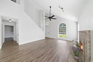 13307 Cape Province Dr, Houston, TX 77083 - Photo 5