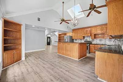104 Virginia Street, South Houston, TX 77587 - Photo 9