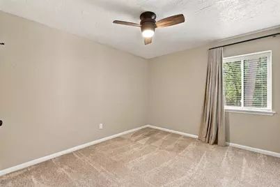 41 Eagle Court, The Woodlands, TX 77380 - Photo 23