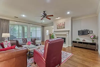 59 Pleasant Bend Drive, The Woodlands, TX 77382 - Photo 25