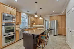 59 Pleasant Bend Dr, The Woodlands, TX 77382 - Photo 21