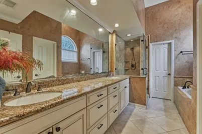 59 Pleasant Bend Drive, The Woodlands, TX 77382 - Photo 3