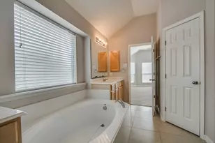 10914 Tattershall Ln, Missouri City, TX 77459 - Photo 19