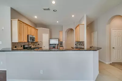 10914 Tattershall Lane, Missouri City, TX 77459 - Photo 11