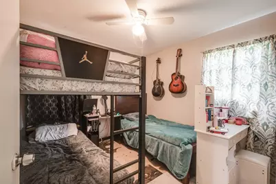 5119 Ripplebrook Drive, Houston, TX 77045 - Photo 15