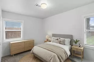 3325 McCrarey Dr, Houston, TX 77088 - Photo 7