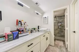 12550 Whittington Dr, Houston, TX 77077 - Photo 19