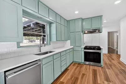 1006 Holt Street, College Station, TX 77840 - Photo 9