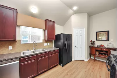 4610 Beechwood Drive, Rosenberg, TX 77471 - Photo 9